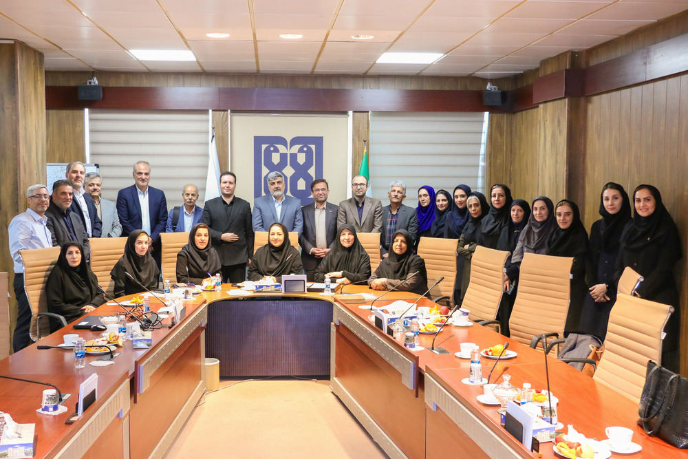 نشست صمیمانه هم اندیشی معاونت درمان و معاونت توسعه دانشگاه