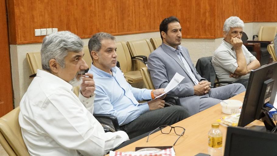 دومین نشست کارگروه توزیع درآمد اختصاصی دانشگاه علوم پزشکی تهران در سال ۱۴۰۵برگزار شد
